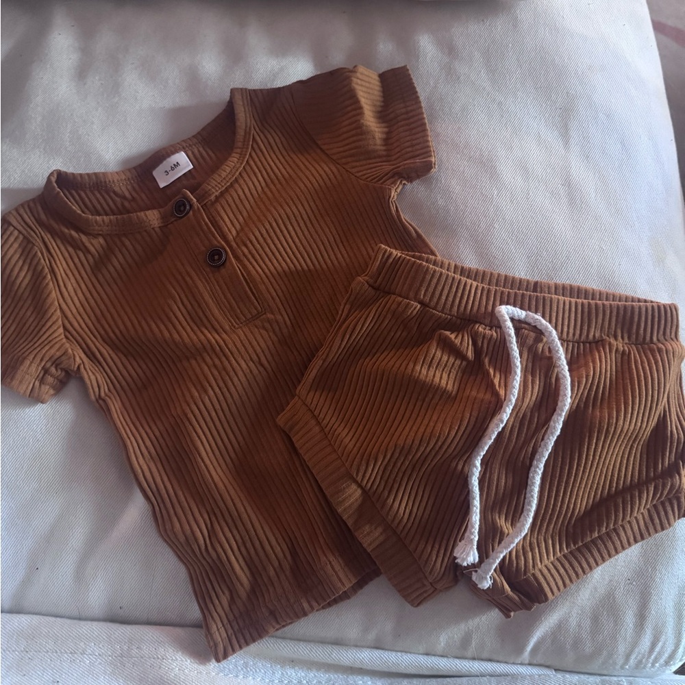 Brown Ribbed Toddler Set - Picture 3 of 3